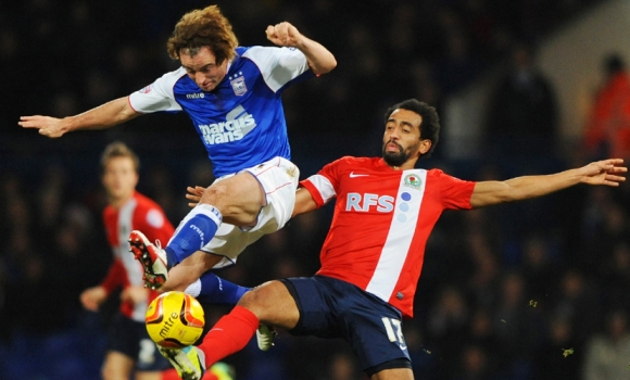 Hunt Set to Rejoin Blues - Ipswich Town News - Vimarsana News