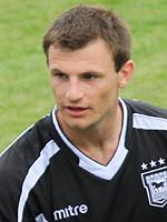 Jewell Praise for Smith